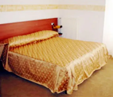 Bellevue Hotell 3*
